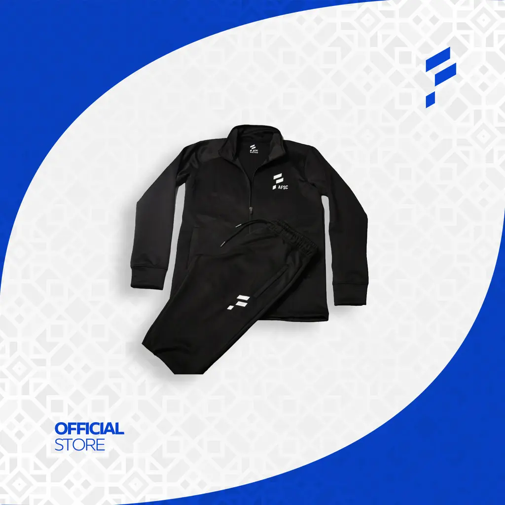 طقم تدريب أسود ( جاكيت نصف سحاب + سروال )